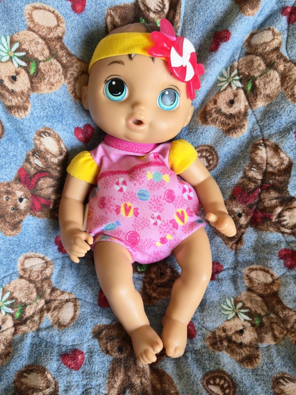 Baby Alive Sweet 'n Snuggly Baby Doll